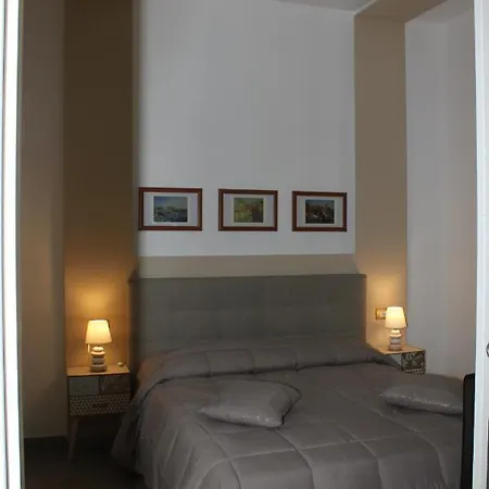 80056 Bed & Breakfast *