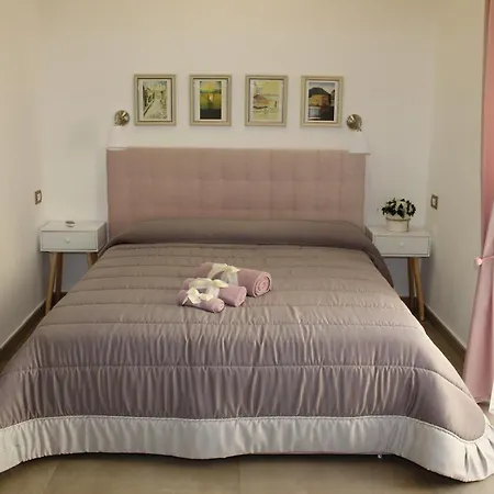 Bed & Breakfast 80056