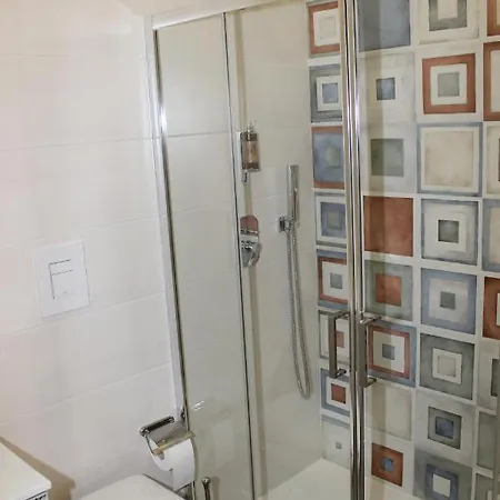 80056 Bed & Breakfast Ercolano