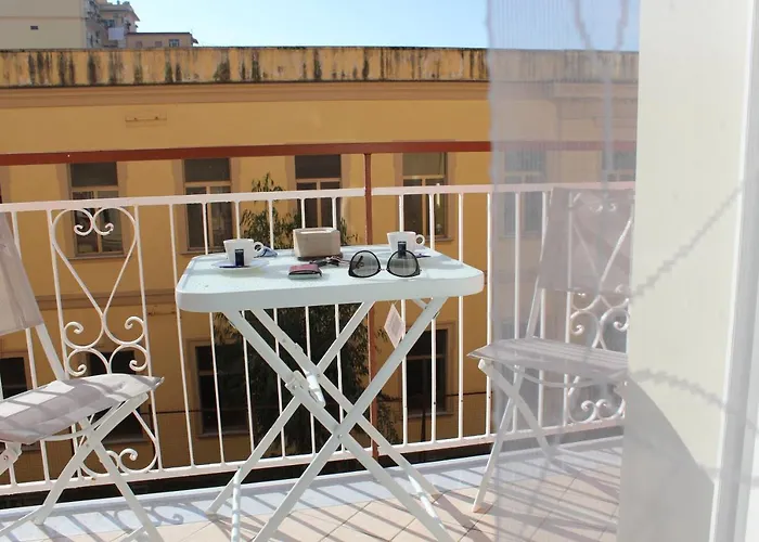 80056 Nocleg ze śniadaniem 4*