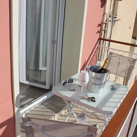 80056 Bed & Breakfast Ercolano