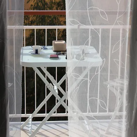 80056 Bed & Breakfast Ercolano